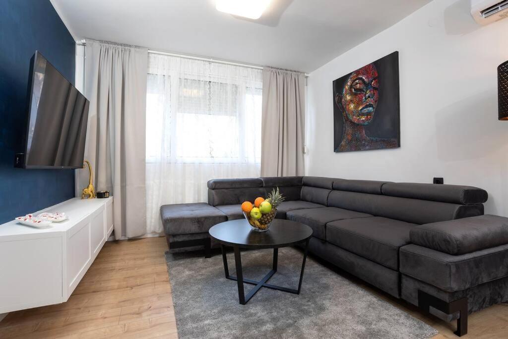 Apartment Glow Split Eksteriør bilde